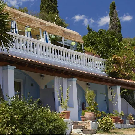 Homely In With Balcony Apartment