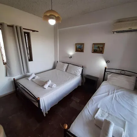 Homely In With Balcony Benitses (Corfu)